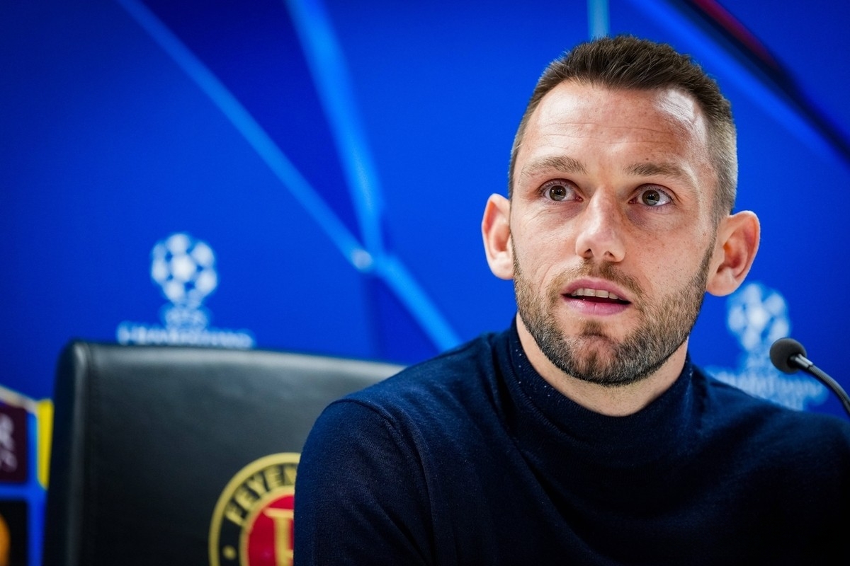 九游网页版-今晨欧冠焦点战；广东宏远队长鼓劲；震撼外界；阵容厚度经受考验(广东宏远球队历年名单)