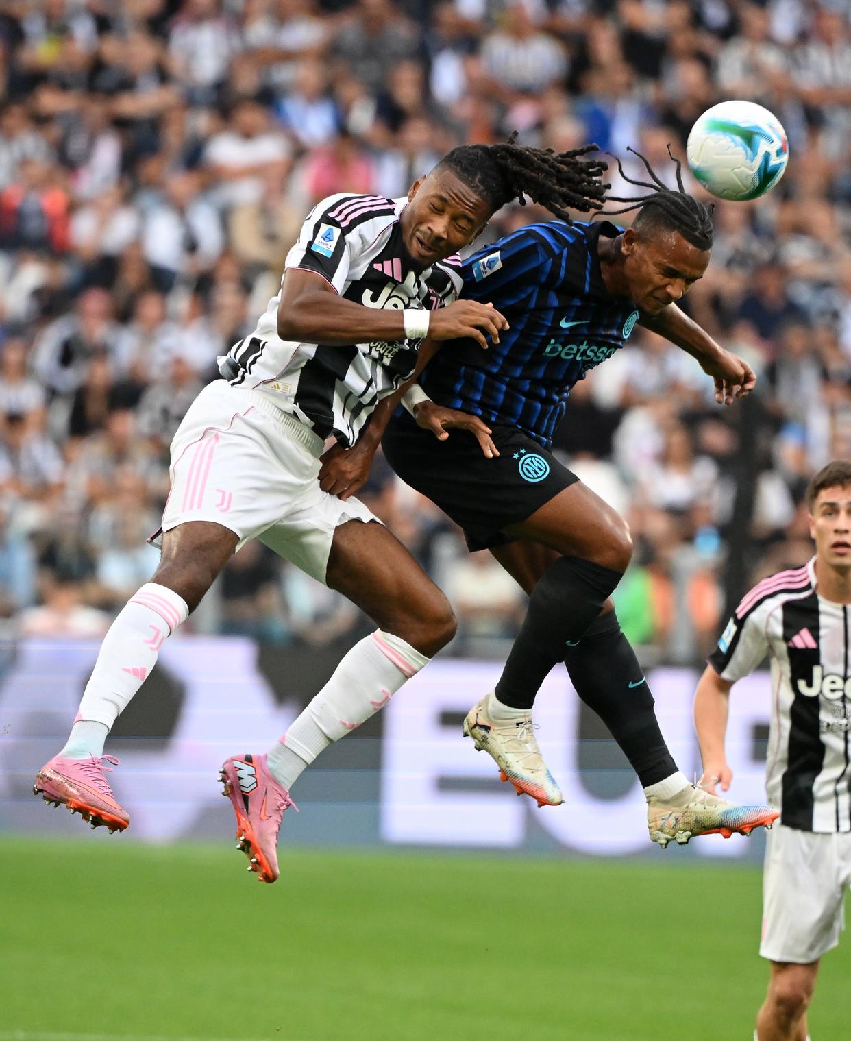 包含意甲清晨再迎强敌，印第安纳步行者主帅复盘，主帅态度：更衣室稳定，球队文化再被提及的词条